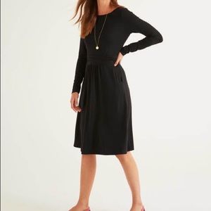Black Abigail jersey dress